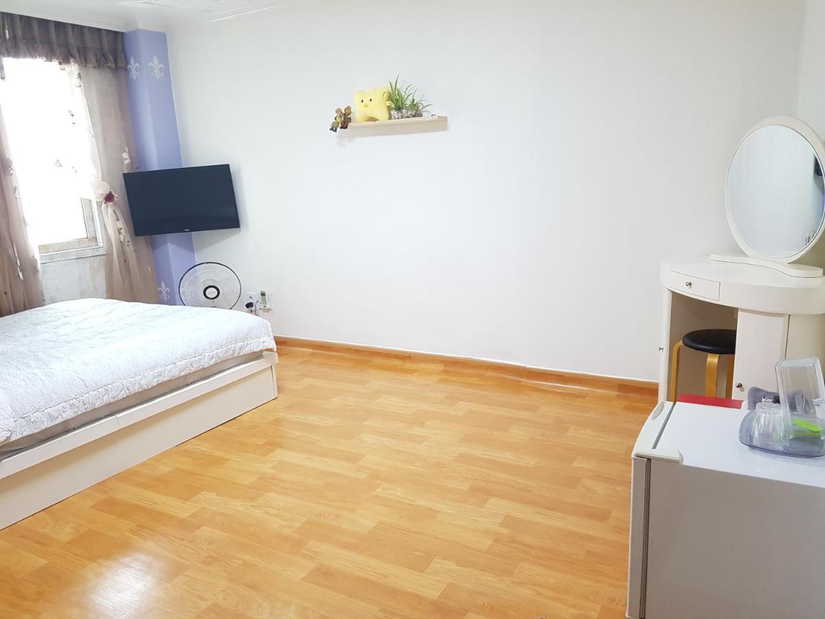 Nice View Guesthouse Seogwipo Bagian luar foto